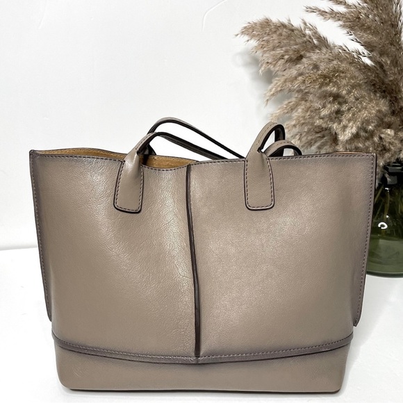 NEW Frye Lucy Leather Grey Tote Bag - Picture 7 of 7